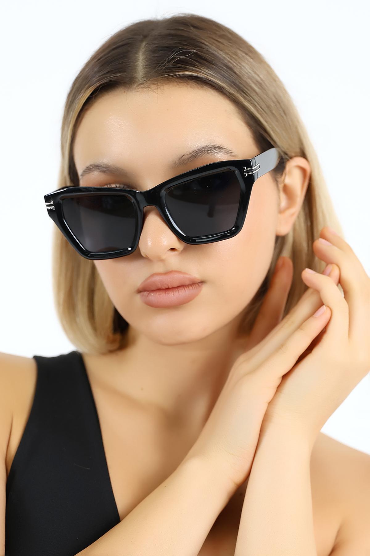 Kadın Siyah Cat Eyes UV400 Güneş Gözlüğü Gümüş Detay 25-18 C2