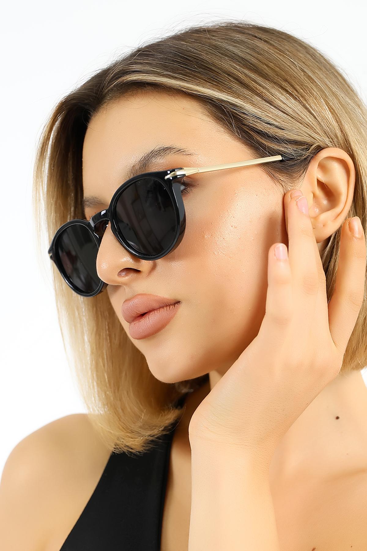 Kadın Oval Siyah UV400 Güneş Gözlüğü Gold Sap WP25-37 C2 