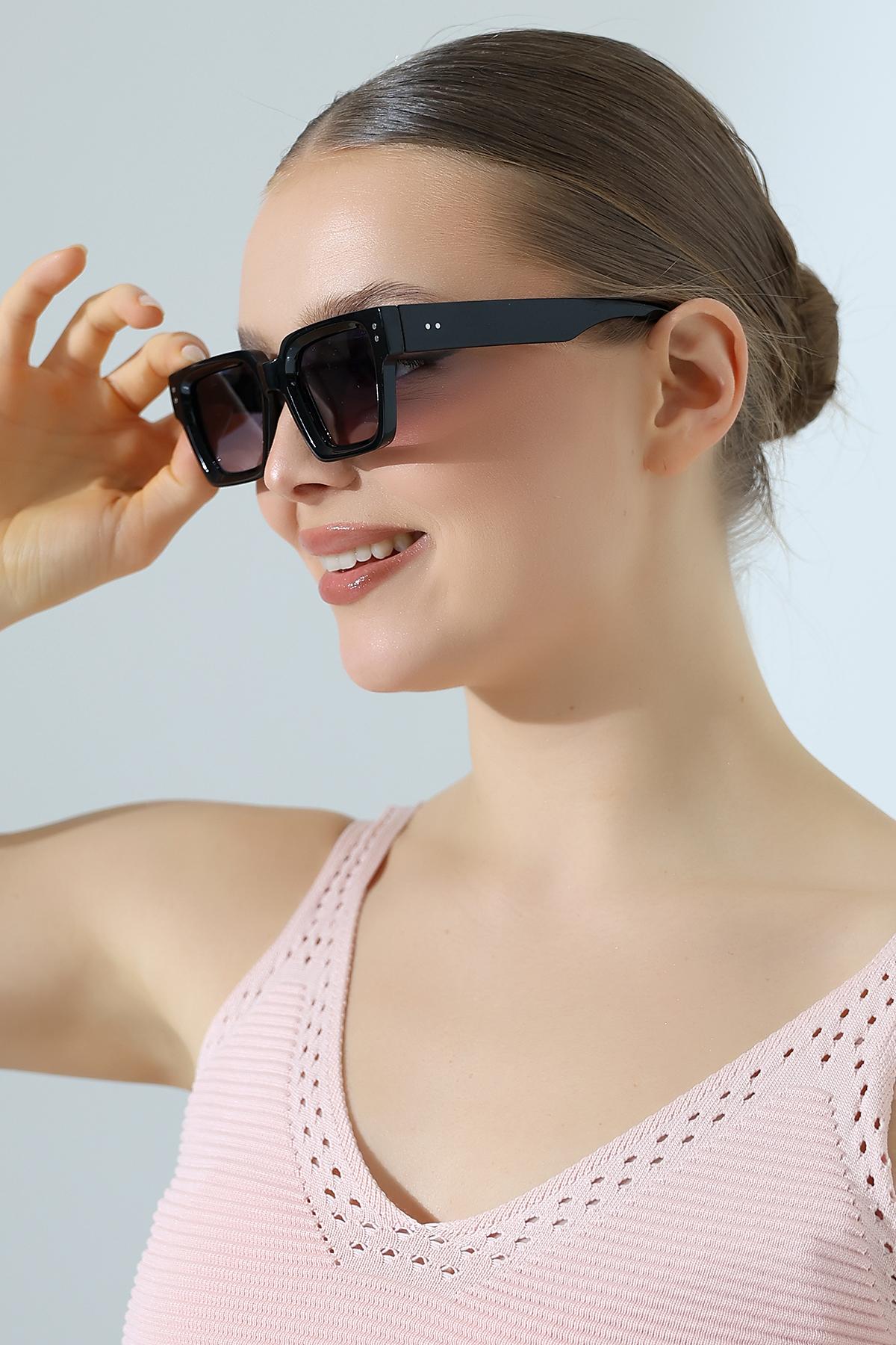 Kadın Kare Siyah UV400 Güneş Gözlüğü 23029 c2